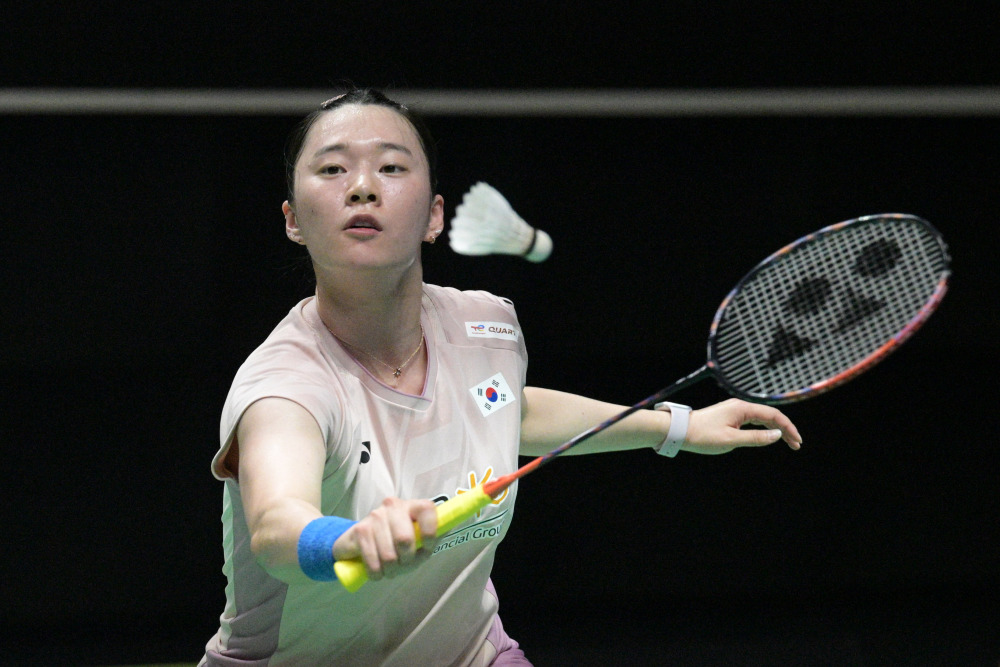 通过一系列 通过一系列