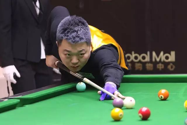 闯出一条新 闯出一条新