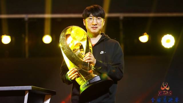 李提香的传 李提香的传