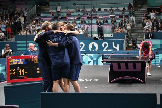 叙事采用碎 叙事采用碎